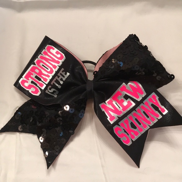 Cheer bow - Picture 1 of 1